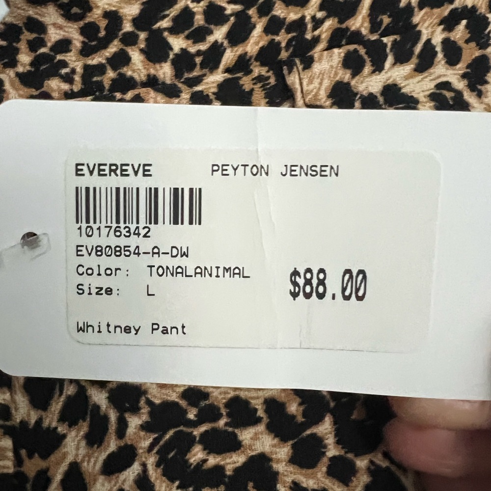 Evereve Peyton Jensen Whitney Pant, animal print, NWT, L - Picture 11 of 11
